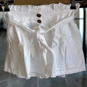 MPC High waisted shorts white belted XS